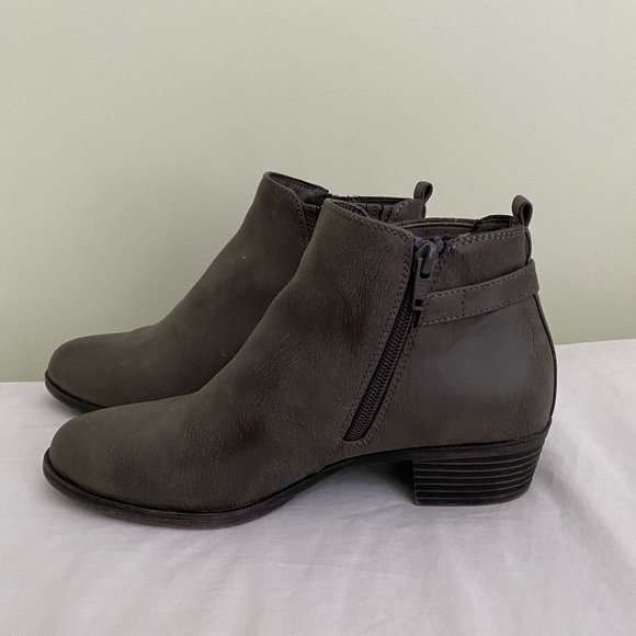 Kim Rogers Prima Gray Booties Womens - Picture 2 of 5